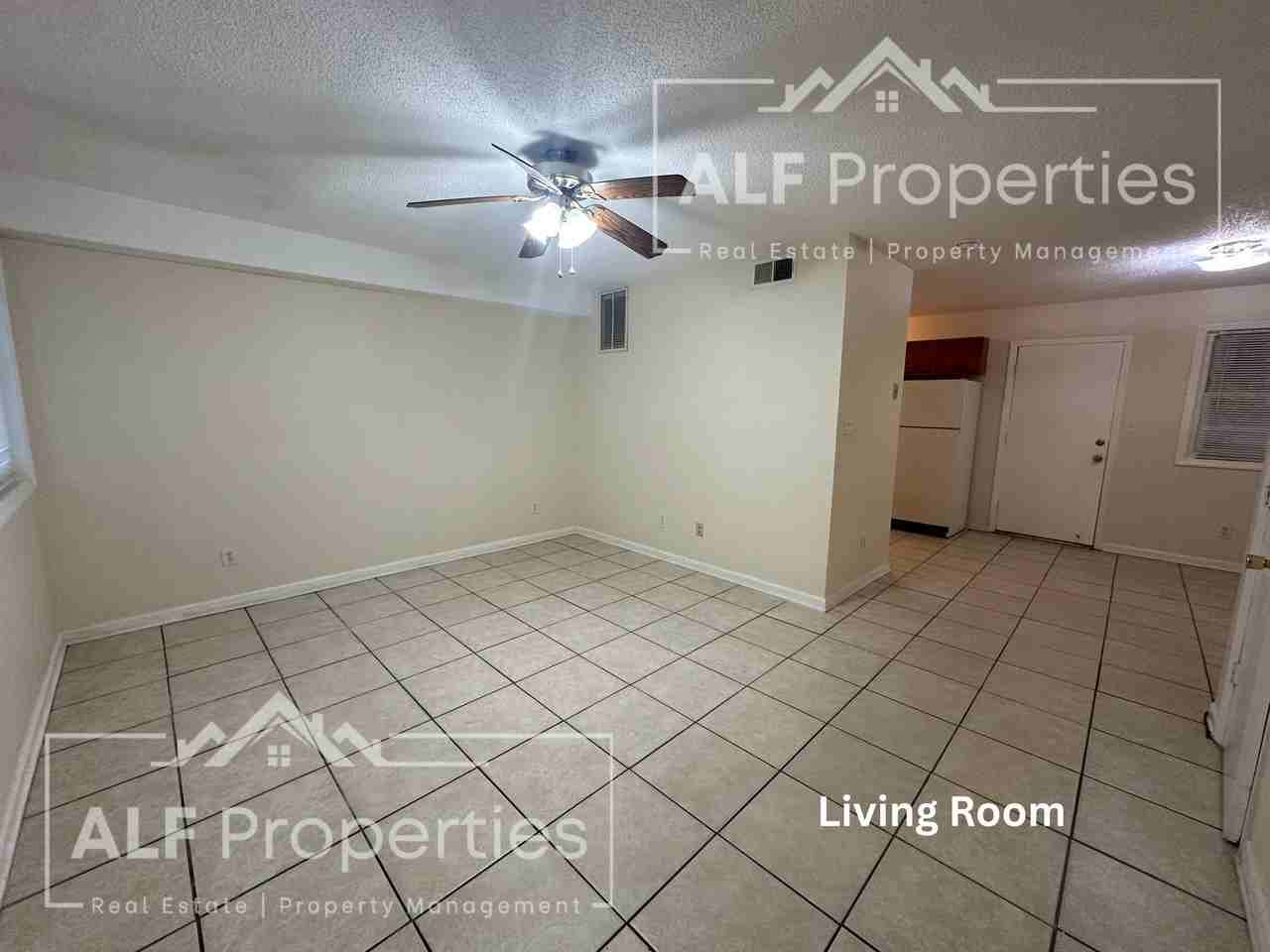 713 North St #D - Photo 2 of 36