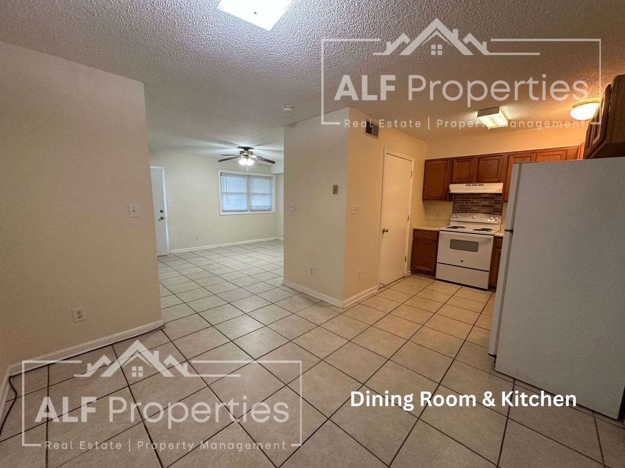 713 North St #D - Photo 3 of 36
