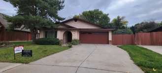 3922 S Seville Cir - Photo 1 of 1