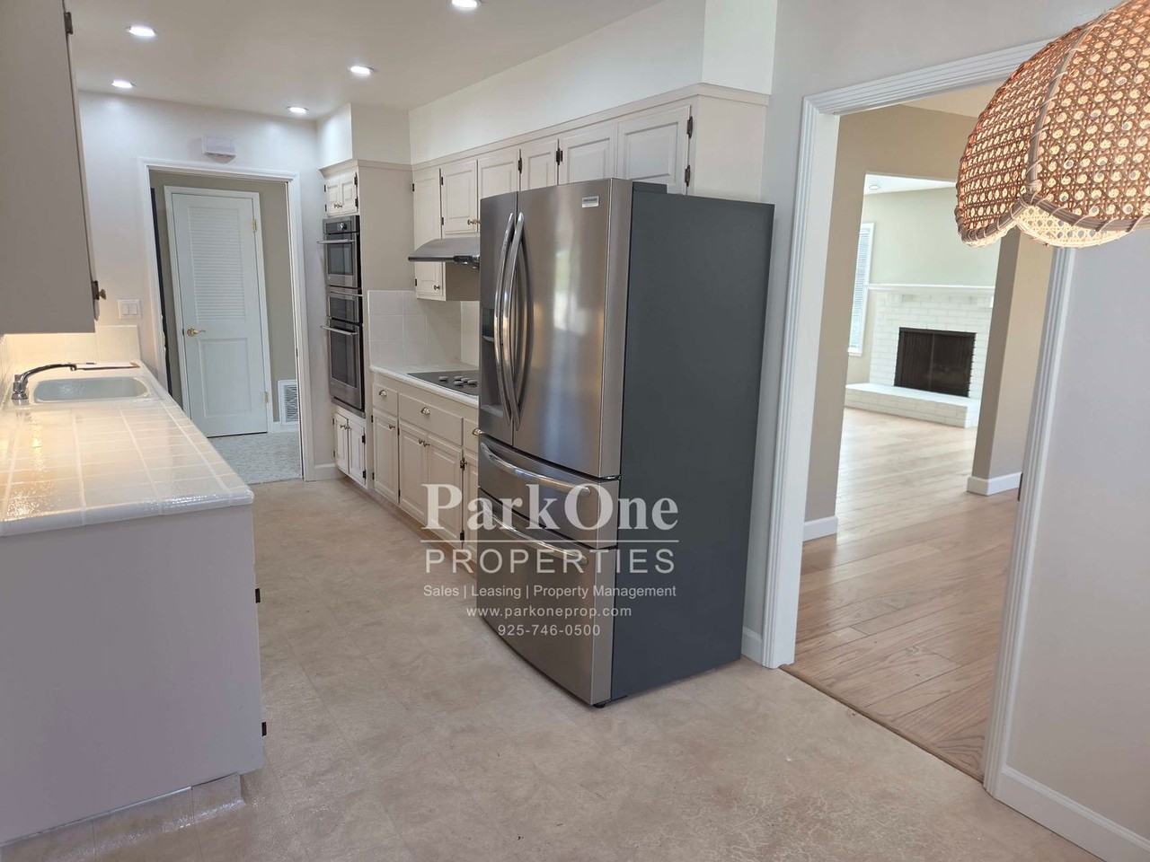 2856 San Benito Dr - Photo 7 of 17