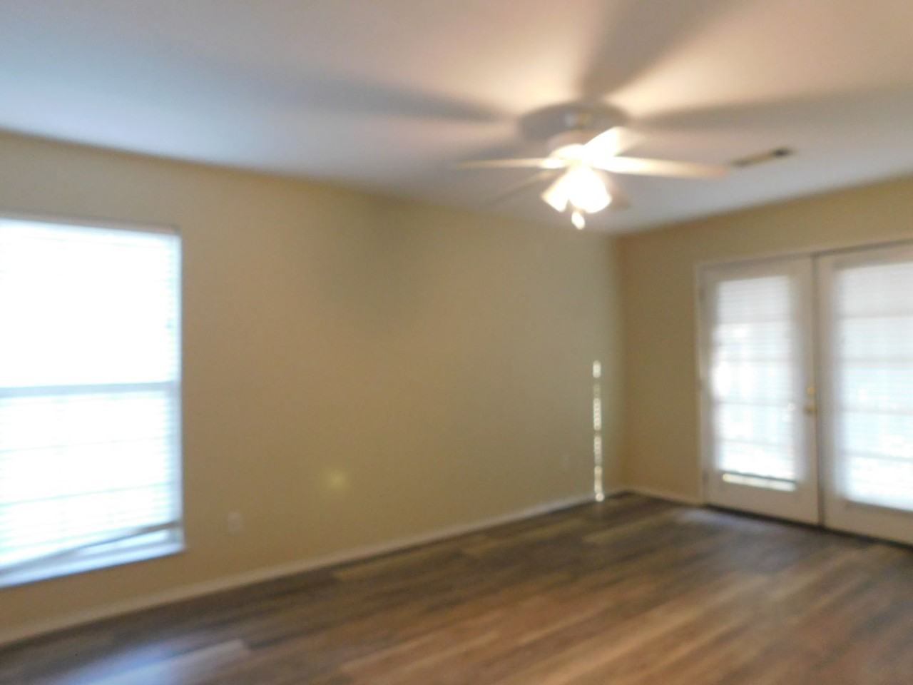 5412 S Y St Apt A - Photo 3 of 12
