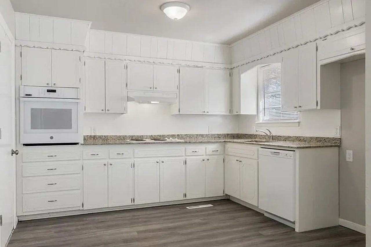 12135 E 31st Pl - Photo 4 of 16