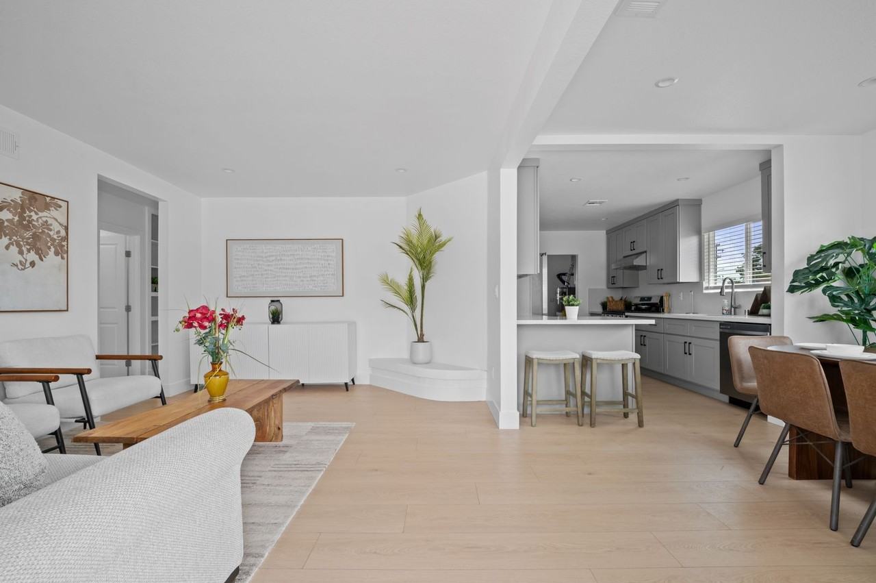 13232 Newell St - Photo 4 of 16