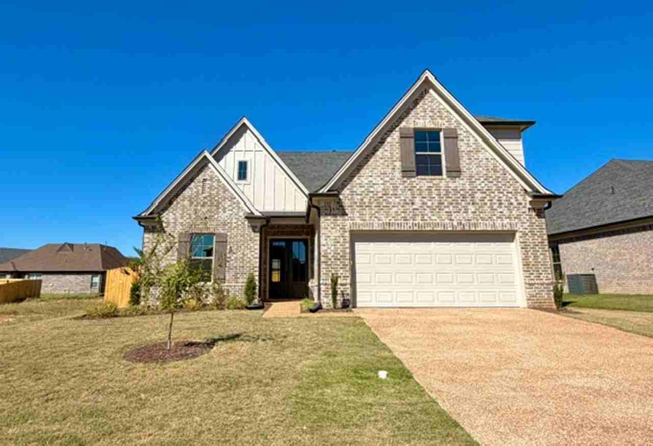 310 Green Willow Dr