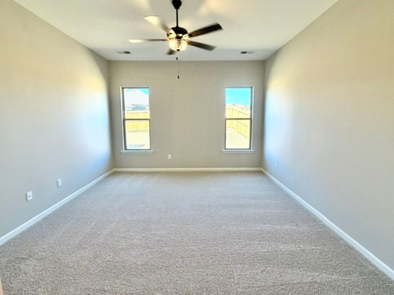 310 Green Willow Dr - Photo 6 of 16