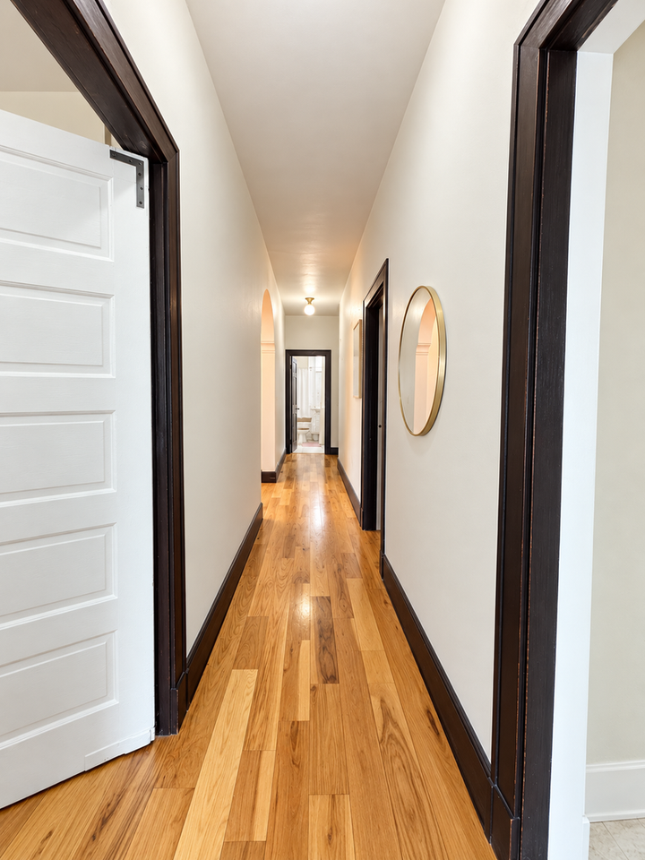 91 W Mcmillan St - Photo 4 of 28