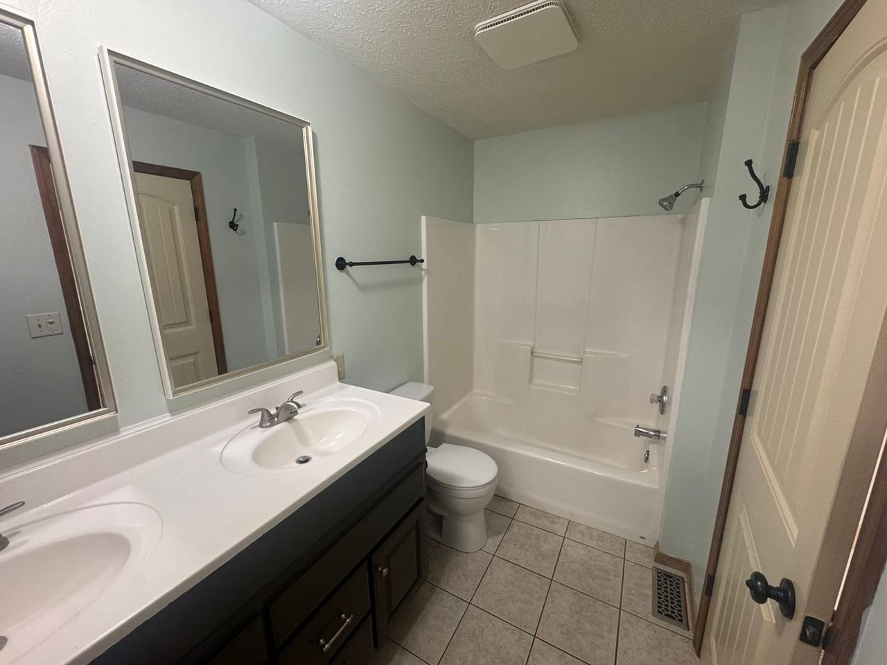 732 E Gallup Hill Rd - Photo 7 of 13