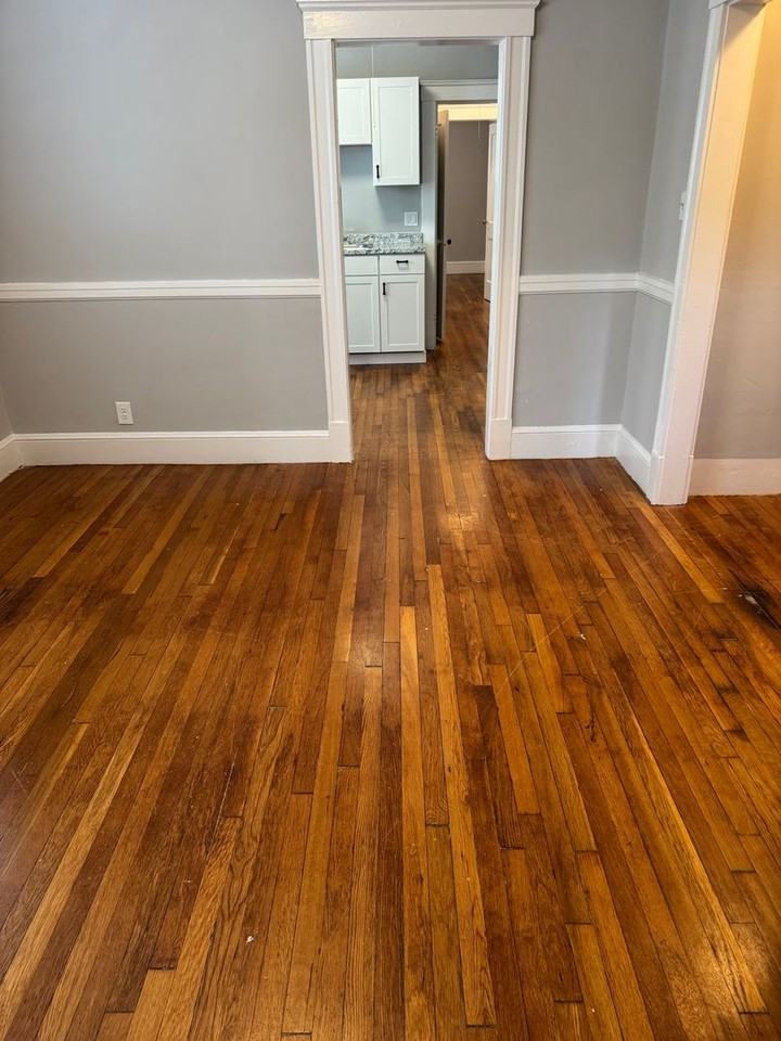 113 Sherwood St - Photo 4 of 11