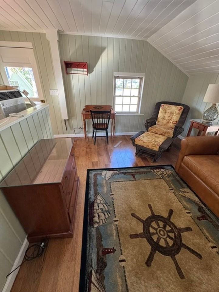 33 Rocky Lane - Photo 7 of 20