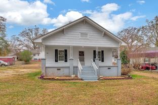 321 Manning St - Photo 1 of 1