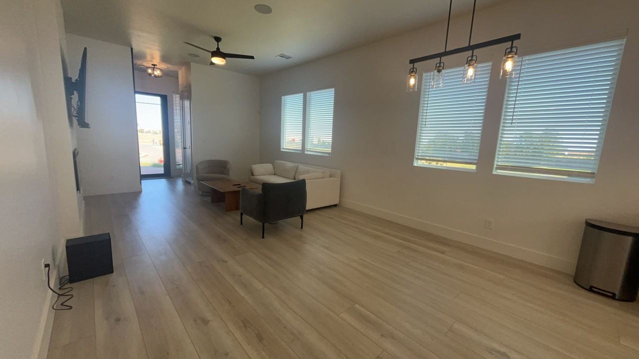 2520 Nw 132nd Pl - Photo 3 of 19