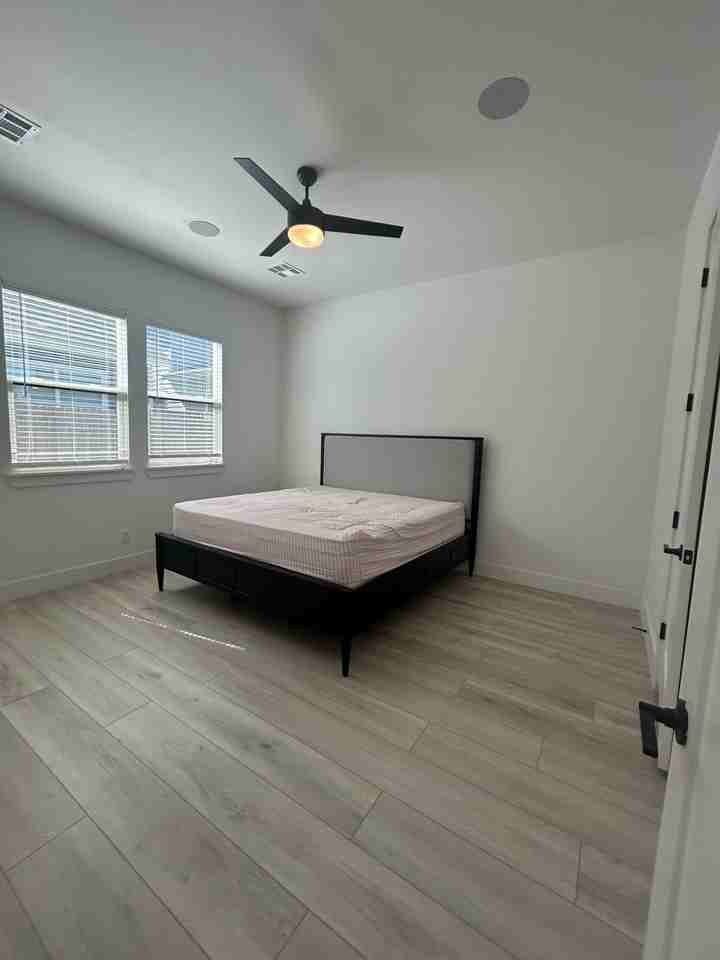 2520 Nw 132nd Pl - Photo 6 of 19