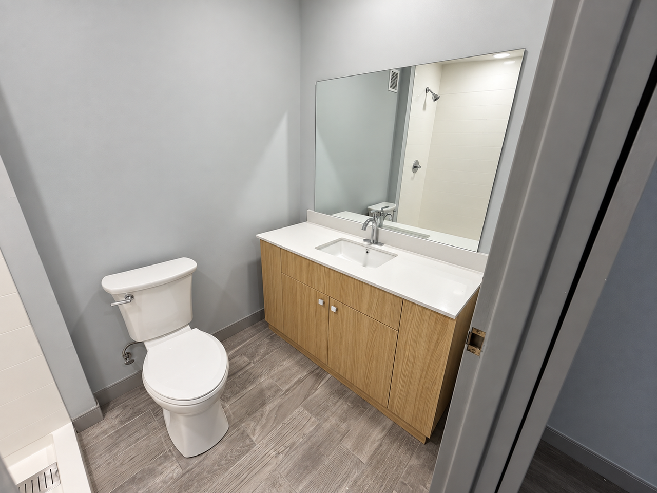 Planetside Drive Apartments - Photo 3 of 9