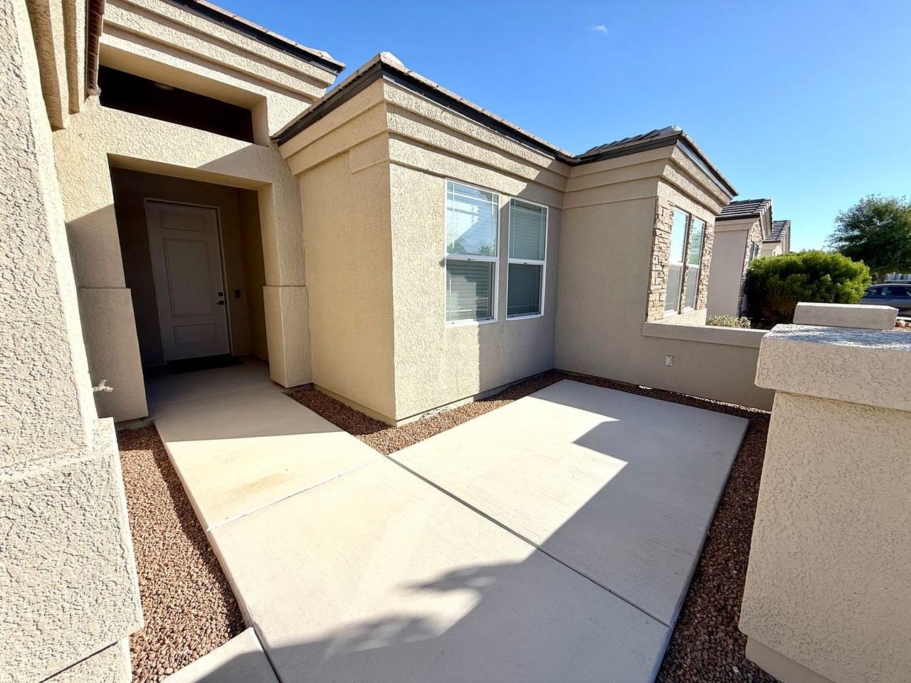 3709 Richie Dr - Photo 5 of 50