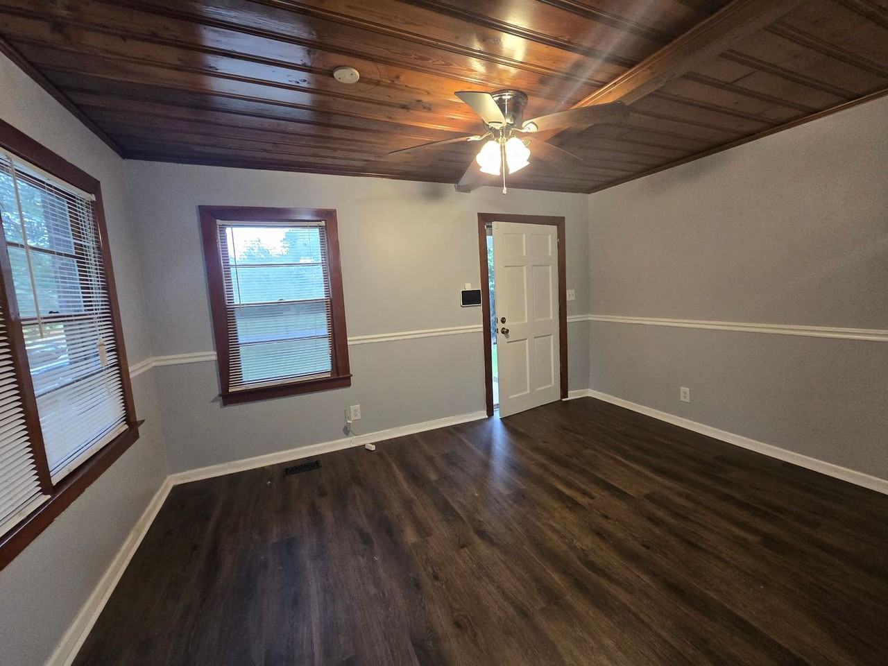 2256 Downing Rd - Photo 4 of 29