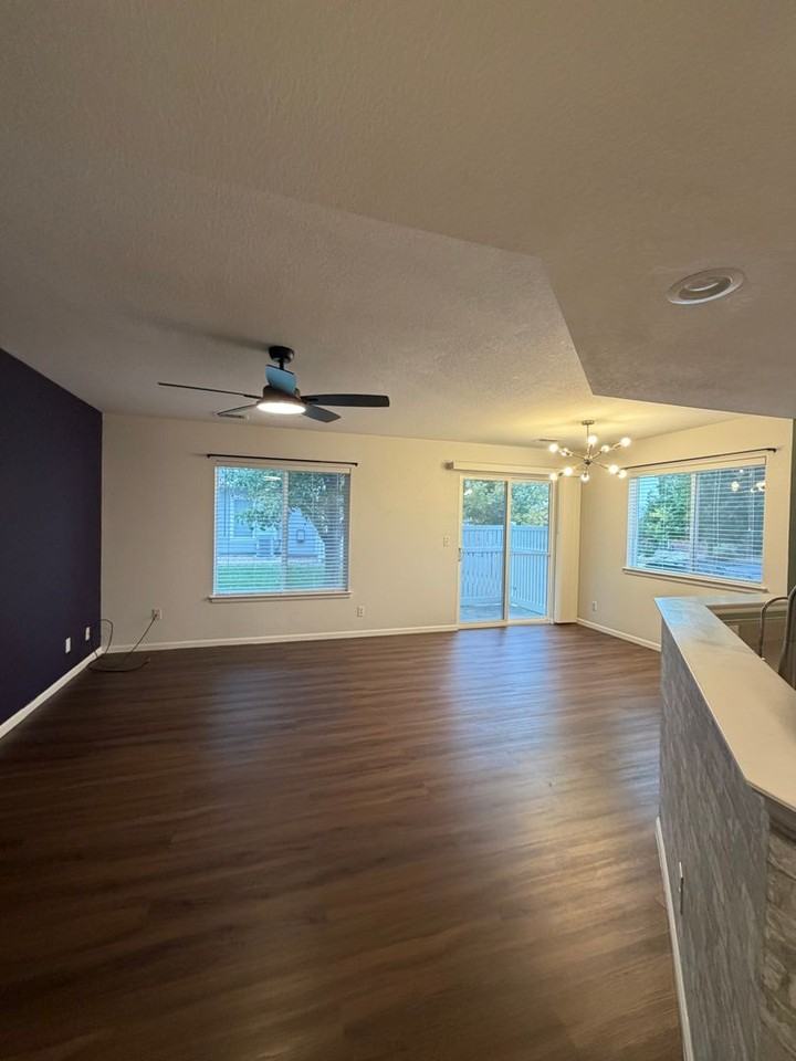 18728 E 58th Ave #D - Photo 5 of 25