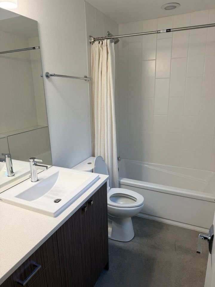 2573 13th Ave W - Photo 7 of 29