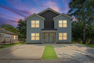 E 8th Ave Duplex - Photo 1 of 1