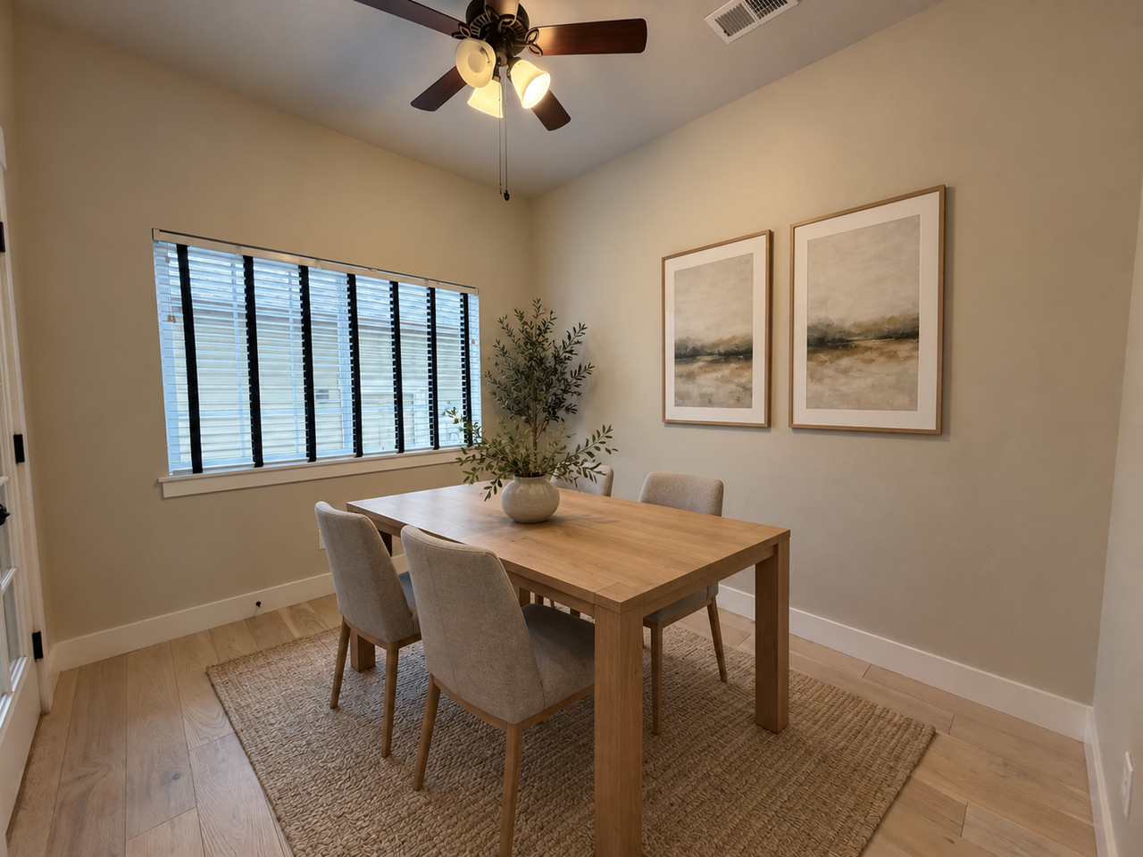 4846 Northern Lights Dr - Photo 4 of 24