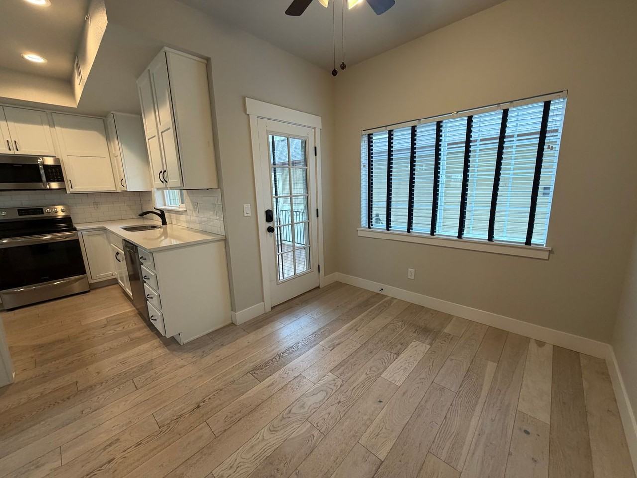 4846 Northern Lights Dr - Photo 5 of 24