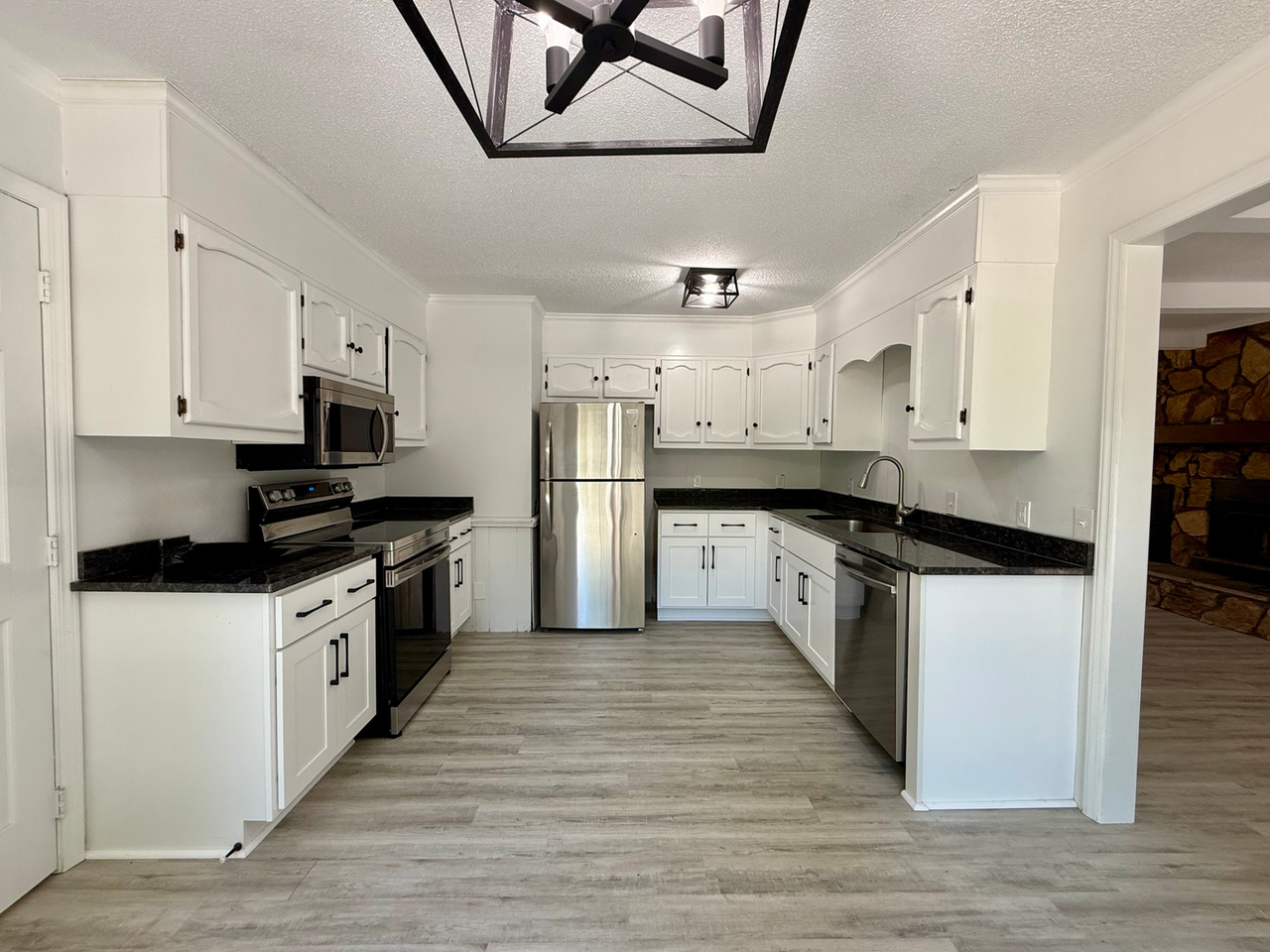 4125 Lizard Lick Rd - Photo 4 of 50