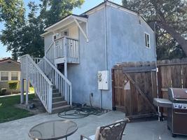 featured image of 318 W Florinda St