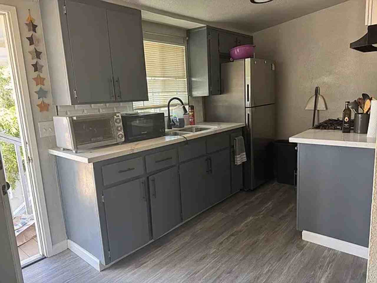 318 W. Florinda - Photo 4 of 32