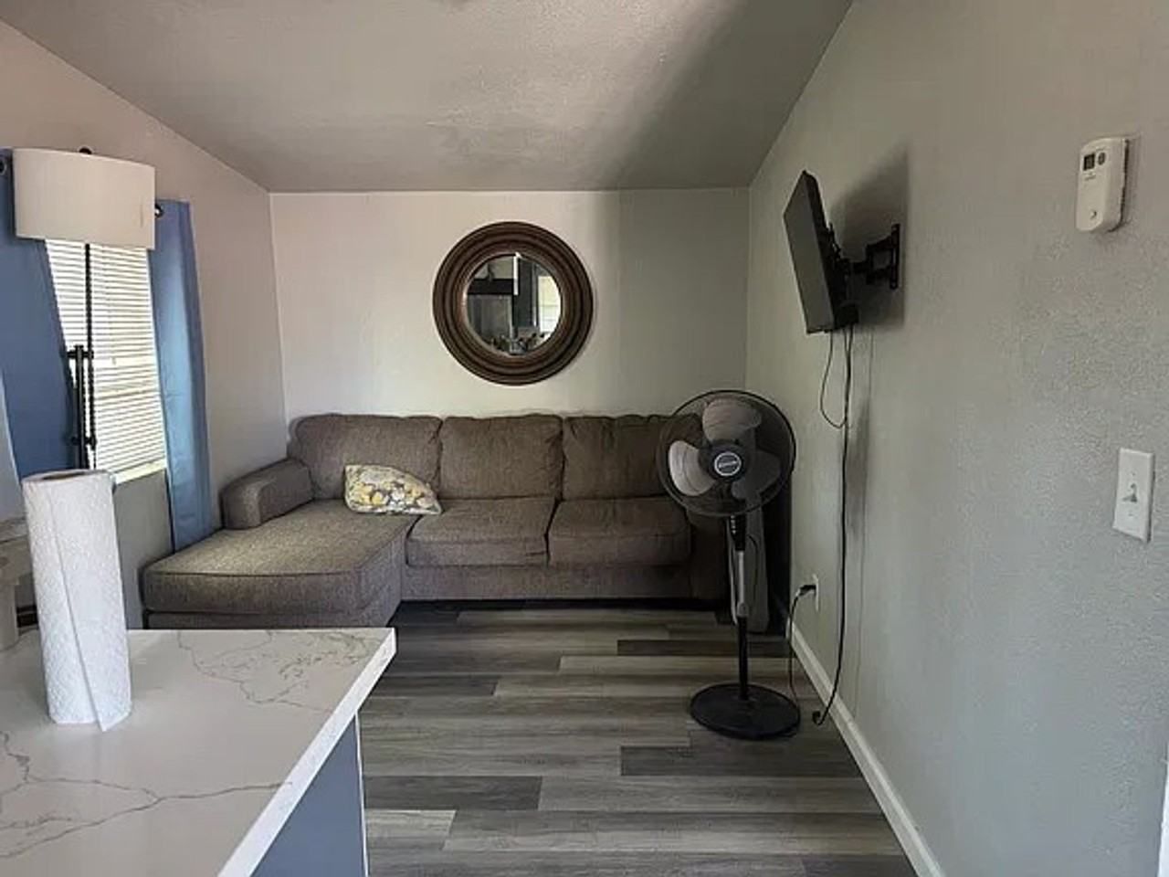 318 W. Florinda - Photo 5 of 32