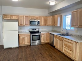 featured image of 615 N 8th St