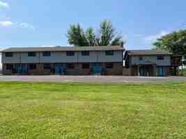 featured image of 3459 Bloomingdale Rd #1