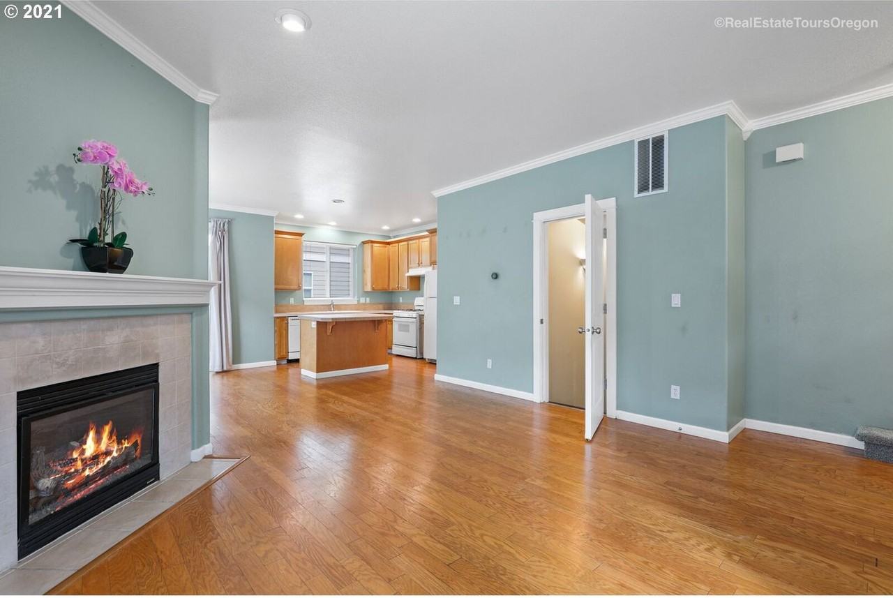 15960 Sw Mortondale Ln - Photo 4 of 27