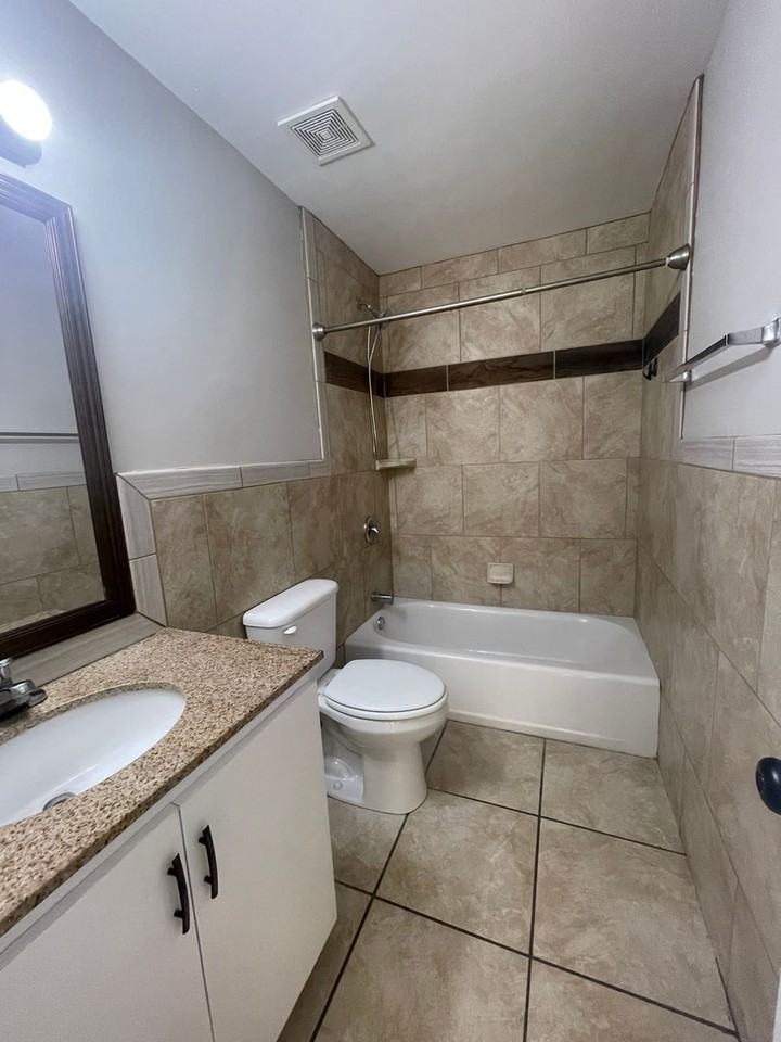 188 Leeswood Cir - Photo 7 of 13