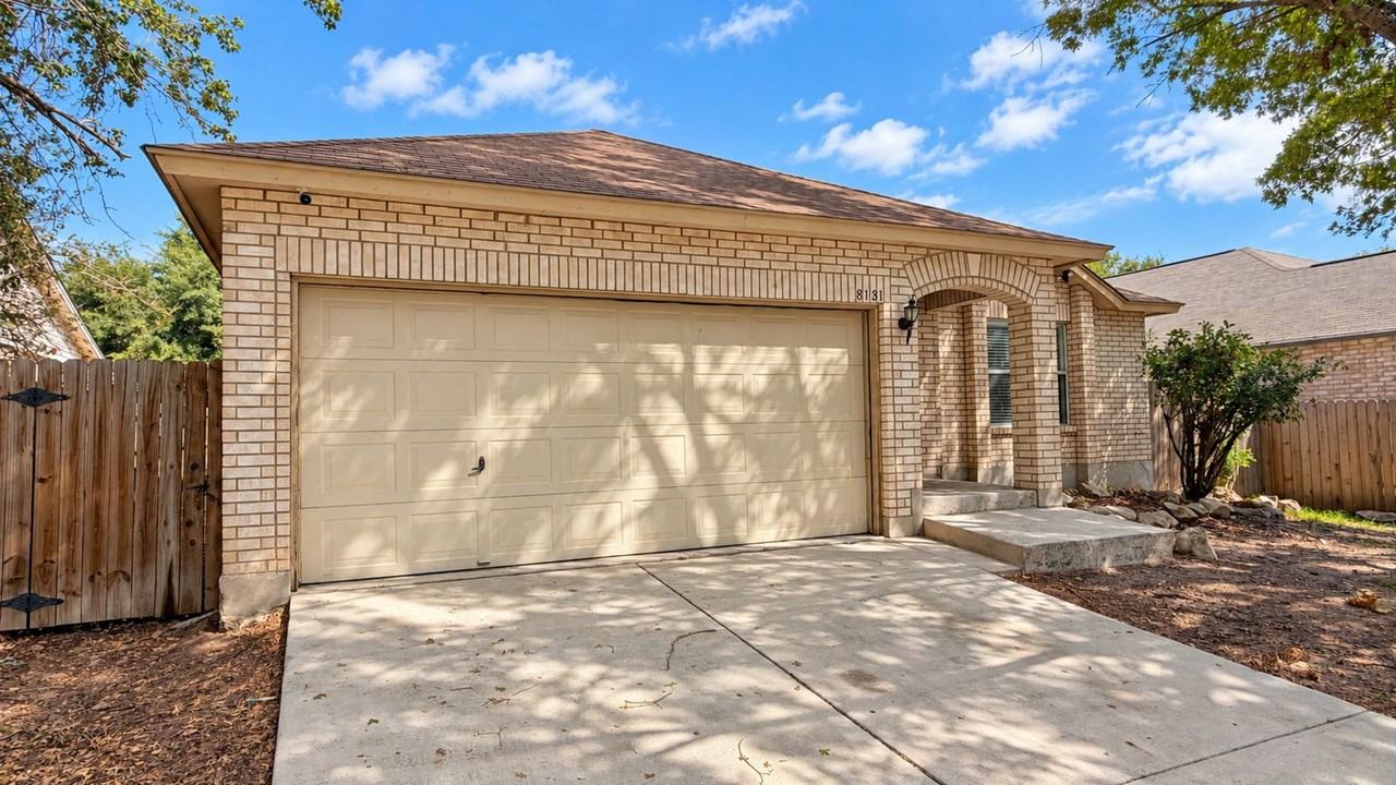 8131 Brisbane - Photo 3 of 22
