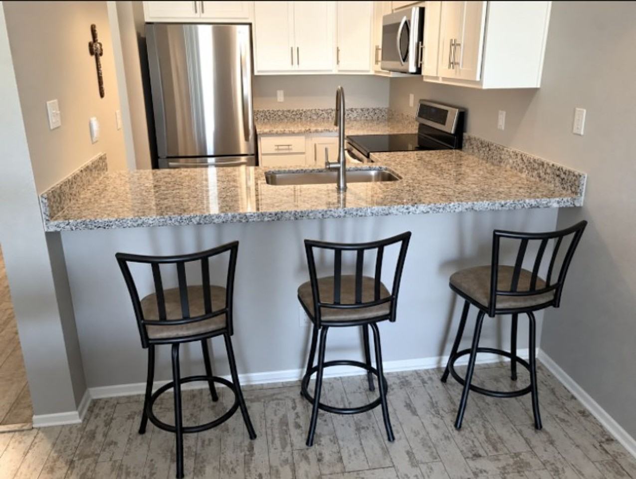 7910 E Thomas Rd #202 - Photo 4 of 19