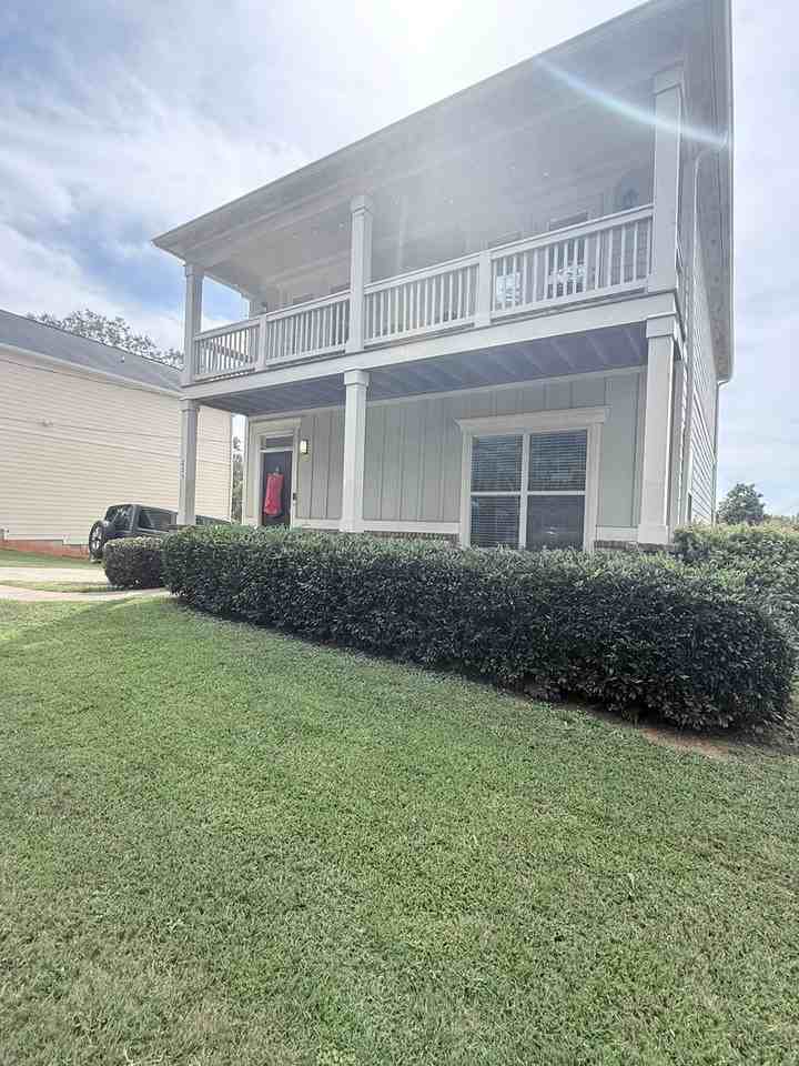225 Ruth Dr - Photo 2 of 14