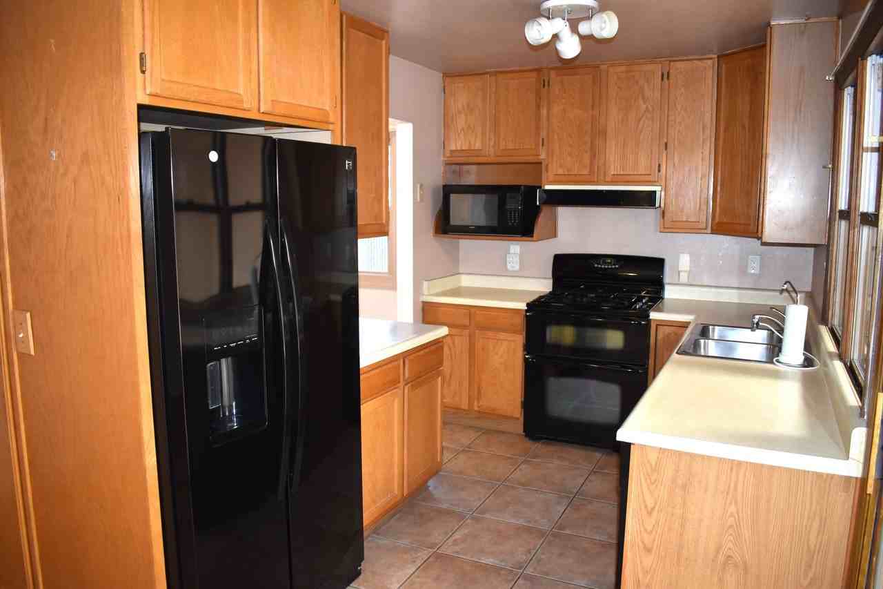 933 Plaza Benito - Photo 6 of 24