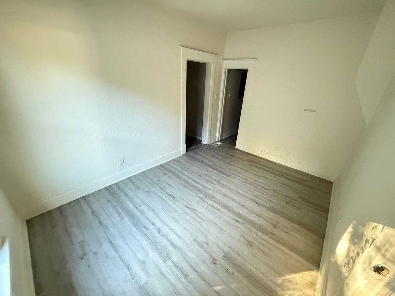 1424 W Central St - Photo 7 of 8