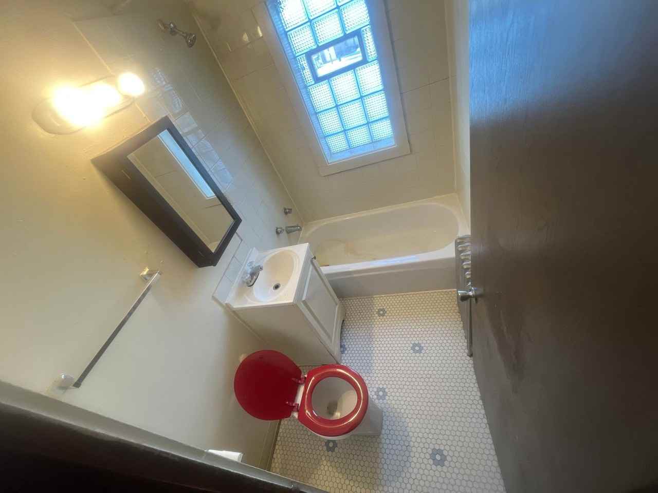 3959 N 19th Pl - Photo 4 of 19