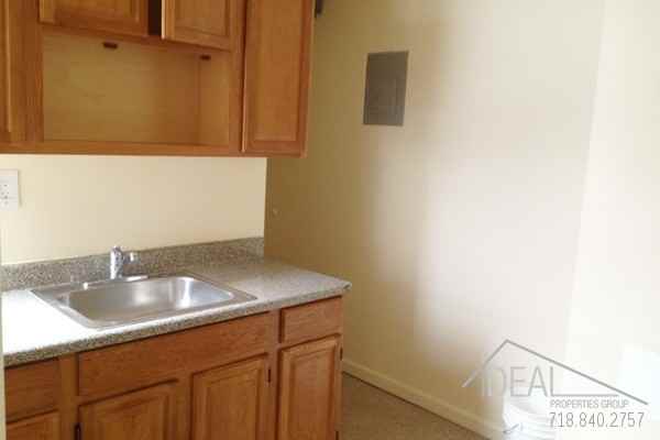 Graham Avenue & Humboldt Street - Photo 2 of 6