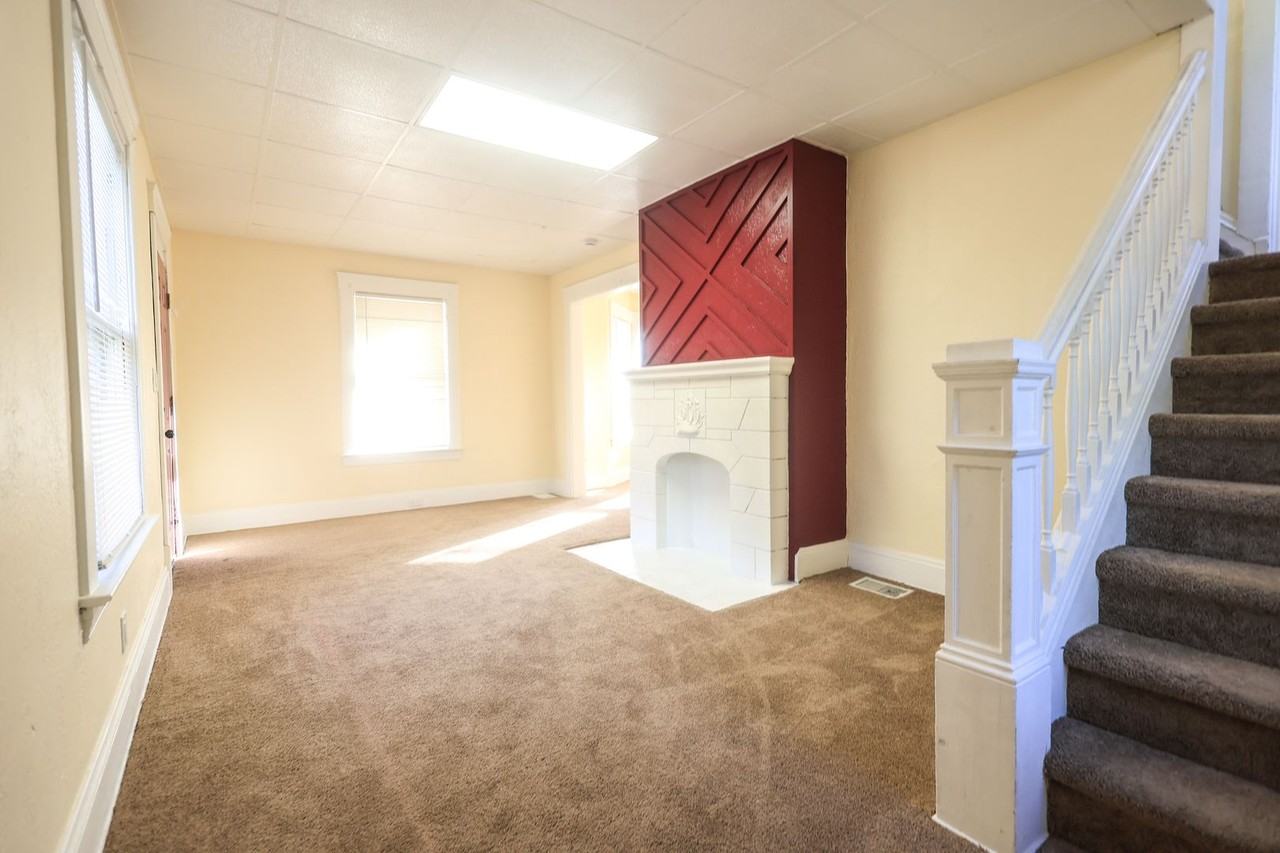 1318 E 188th St - Photo 5 of 24
