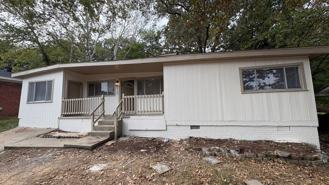818 W F Ave - Photo 1 of 1