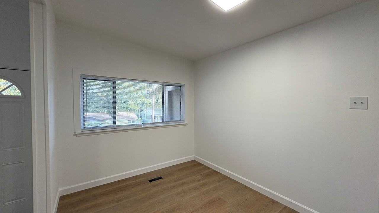 818 W F Ave - Photo 6 of 15