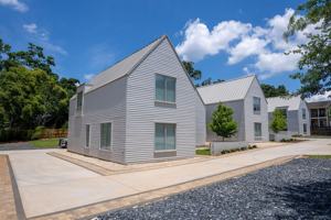 featured image of 911 Rutherford Rd