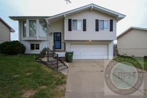 featured image of 9801 S 10th St