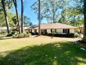 208 Bay Park Dr - Photo 1 of 1