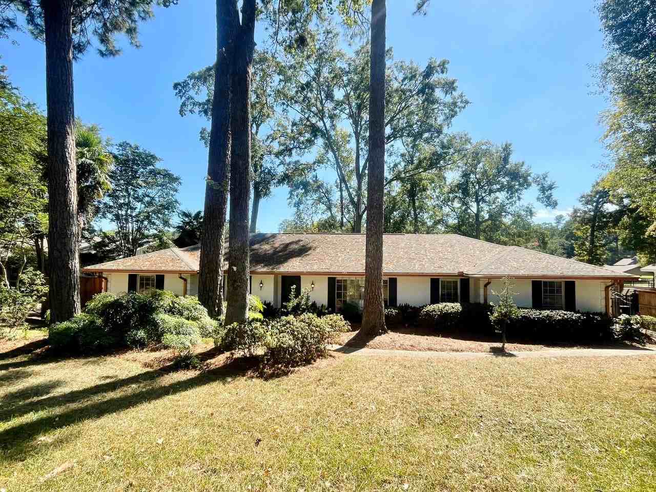 208 Bay Park Dr - Photo 2 of 21