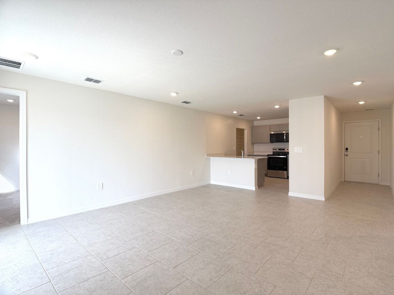 256 Spindlewood Blvd - Photo 2 of 42