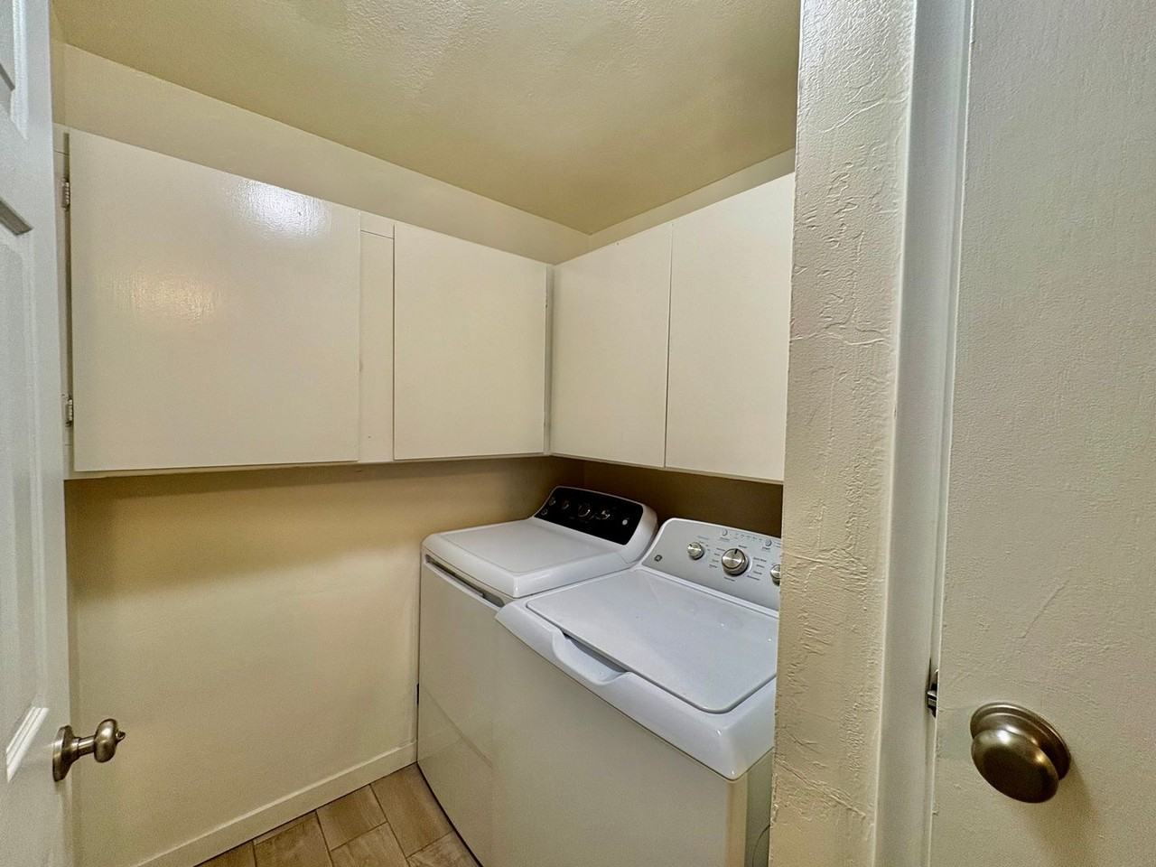 4560 Valley East Blvd - Photo 7 of 18
