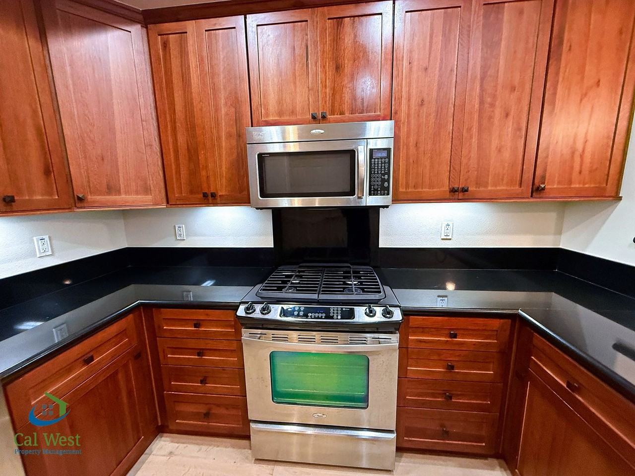 2881 Meridian Ave - Photo 6 of 50