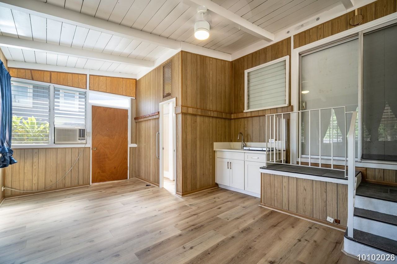1453 Kalauipo St - Photo 6 of 15